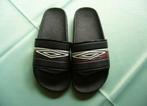 Umbro slippers - huis schoenen maat 34, Ophalen, Gebruikt, Jongen of Meisje, Umbro