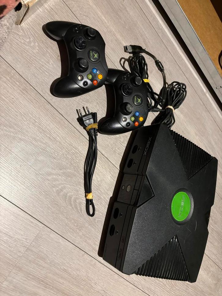 Xbox Original + 2 Controllers - Werkend!, Spelcomputers en Games, Spelcomputers | Xbox Original, Gebruikt, Met 2 controllers, Ophalen of Verzenden