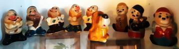 beeldjes set van 16 verschillende beeldjes van elk 6 cm beschikbaar voor biedingen