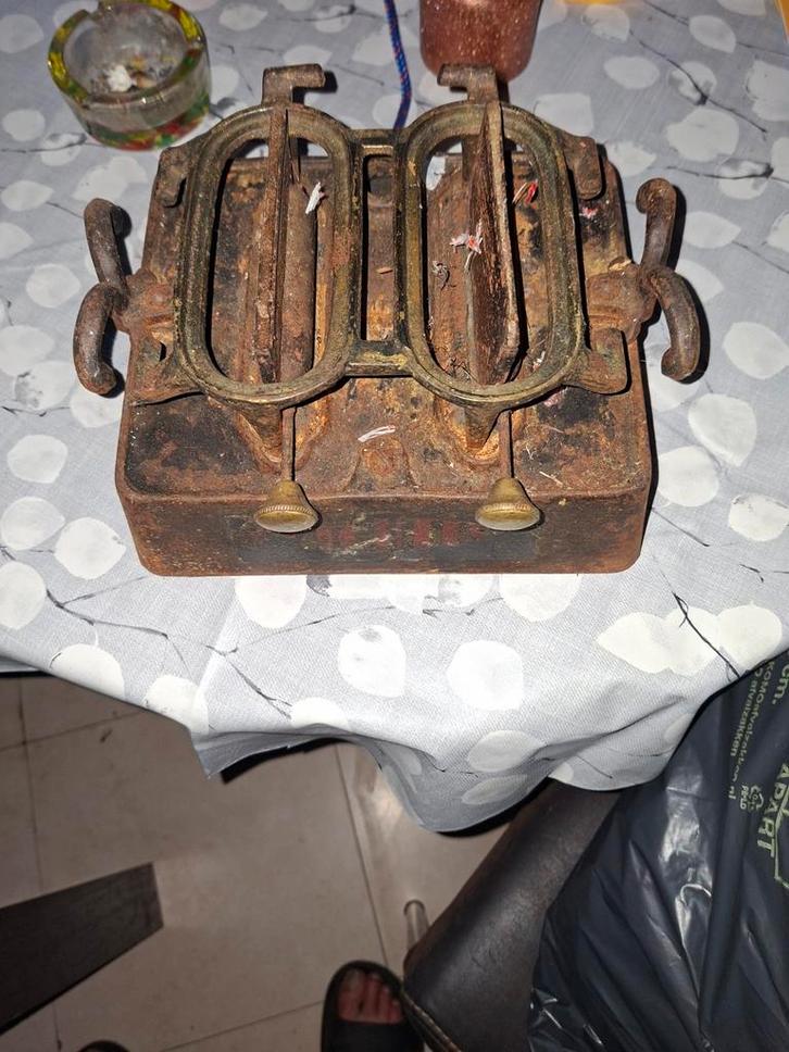 Antieke Beatrice Strijkijzer, Antiek en Kunst, Antiek | Overige Antiek, Ophalen