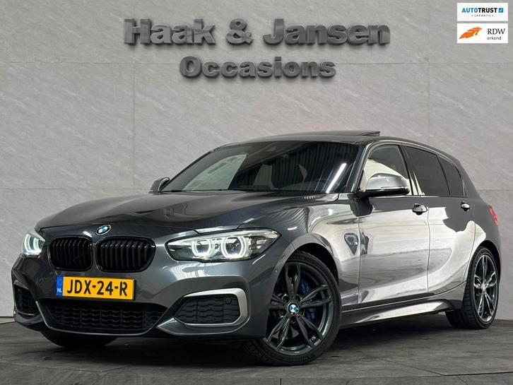 BMW 1-serie M140i High Executive - M sport - Pano - Carplay, Auto's, BMW, Bedrijf, Te koop, 1-Serie, ABS, Achteruitrijcamera, Airbags