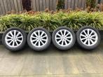 VW Passat B8 17” lichtmetalen velgen met winterbanden., Auto-onderdelen, Banden en Velgen, Ophalen, Banden en Velgen, 17 inch