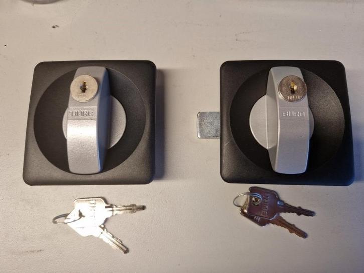 ALRECU Cilinderslot BURG voor Archiefkast Draaideurkast, Doe-het-zelf en Verbouw, Hang- en Sluitwerk, Nieuw, Slot, Overige materialen