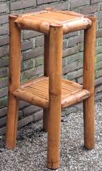 Piëdestal. Rotan.  Vintage.  Zwaar/robuust.  36/38/81 cm., Antiek en Kunst, Curiosa en Brocante, Ophalen