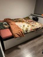 Brimnes uitschuifbed inclusief 2 matrassen en 2 toppers, Huis en Inrichting, Slaapkamer | Bedden, Ophalen, Gebruikt, Wit, Tweepersoons