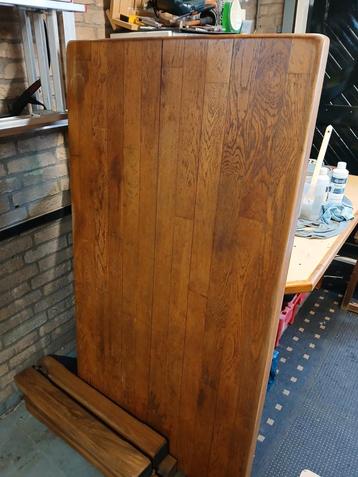 Eiken tafel 80x145 t.e.a.b. beschikbaar voor biedingen