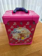 Vintage Barbie deluxe doll trunk incl 4 barbies, Ophalen of Verzenden, Zo goed als nieuw, Meisje