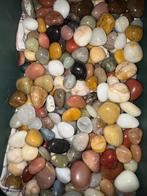 Houten kist met 308 edelstenen, Ophalen, Mineraal