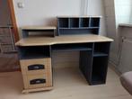 Leuk bureau met bijpassend kledingkast, Huis en Inrichting, Slaapkamer | Complete slaapkamers, Ophalen, Zo goed als nieuw, Eenpersoons