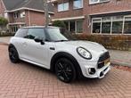 Mini 3-deurs (f56) 1.5 136pk Aut 2018, Auto's, 136 pk, Zwart, 4 stoelen, 48 €/maand