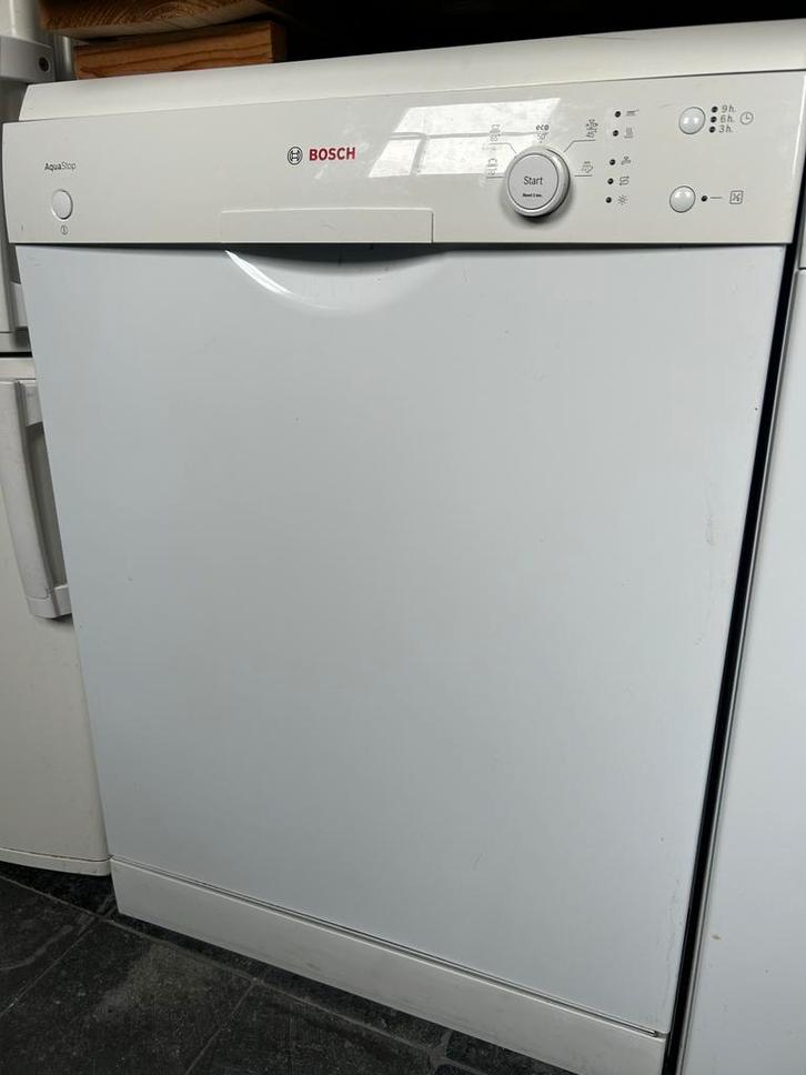 Bosch Vrijstaande Vaatwasser - Werkt naar behoren, Witgoed en Apparatuur, Vaatwasmachines, Gebruikt, Vrijstaand, 85 tot 90 cm