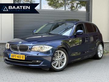 BMW 1-serie 130i |Pano|Leder|2e eig|Diepzeeblauw|Keyless|Fac beschikbaar voor biedingen