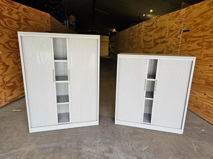 Setje van 2 roldeurkasten, Huis en Inrichting, Kasten | Roldeurkasten en Archiefkasten, Gebruikt, 100 tot 150 cm, 25 tot 50 cm