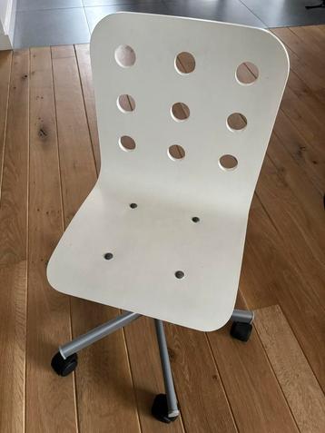 Ikea kinder bureaustoel beschikbaar voor biedingen