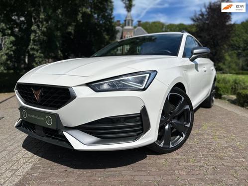 Cupra LEON SPORTSTOURER 1.4 e-Hybrid VZ | 245PK | Camera | D, Auto's, Cupra, Bedrijf, Te koop, Leon, ABS, Adaptive Cruise Control