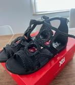 speciale zwarte sandalen van XTI maat 38, Zwart, Zo goed als nieuw, XTI, Sandalen of Muiltjes