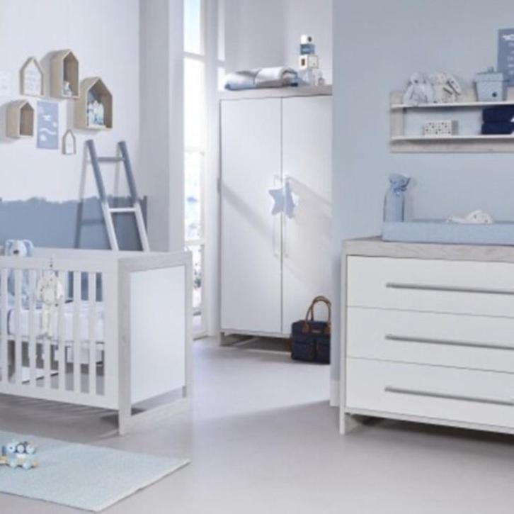 Commode en bed van TWF Frame, Kinderen en Baby's, Kinderkamer | Complete kinderkamers, Gebruikt, Jongetje of Meisje, Ophalen