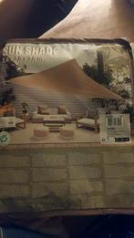 Zonnescherm/schaduwdoek (2 stk) | 3,6x3,6x3,6m | Zandkleurig, Tuin en Terras, Ophalen, Nieuw