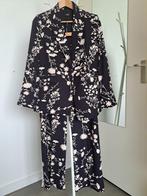 Vinted dames bloemen pak broek 40 colbert 42, Maat 38/40 (M), Kostuum of Pak, Zwart, Ophalen of Verzenden