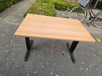 Bureau 120x80 - in hoogte verstelbaar Bureau, Ophalen, In hoogte verstelbaar, Gebruikt, Bureau