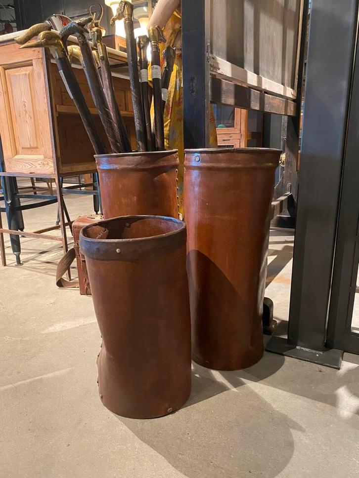 Vintage leren paraplu bakken, Huis en Inrichting, Woonaccessoires | Paraplubakken, Zo goed als nieuw, Ophalen of Verzenden