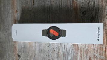 galaxy watch 7 nog geseald beschikbaar voor biedingen
