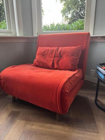 GRATIS!  Slaapfauteuil in prachtige kleur oranje van Made beschikbaar voor biedingen