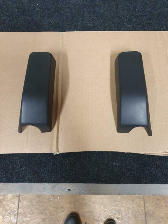 Set stootblok L&R voorbumper Porsche 924 ('76-'88), Auto-onderdelen, Carrosserie en Plaatwerk, Gebruikt, Ophalen of Verzenden