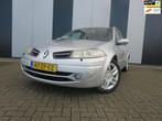 Renault Mégane Grand Tour 1.6-16V Tech Line, 65 €/maand, Gebruikt, Zwart, 4 cilinders