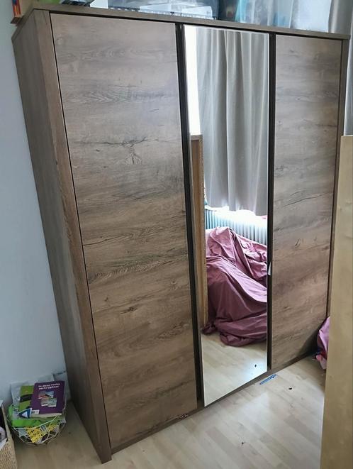 Prijs verlaagd 150 euro Vedde Jysk Kast 167x197 Wild Eiken, Huis en Inrichting, Kasten | Kledingkasten, Zo goed als nieuw, 150 tot 200 cm