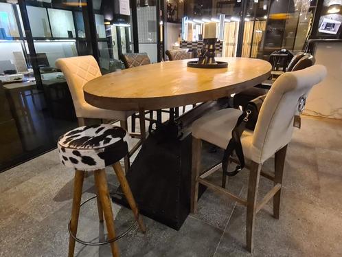 Eettafel, Huis en Inrichting, Tafels | Eettafels, Zo goed als nieuw, 100 tot 150 cm, 200 cm of meer, Vijf personen of meer, Ovaal