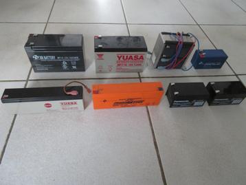 9 stuks diverse Lood batterij 12 V rechargeable beschikbaar voor biedingen