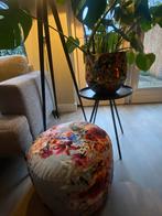 Bloemenpoef, bijzettafel & lamp - Intratuin, Huis en Inrichting, Banken | Voetenbanken en Poefen, Minder dan 50 cm, Gebruikt, Rond