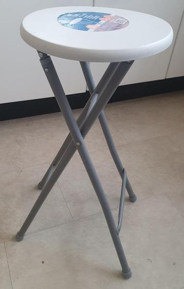 Nieuwe Barkruk beschikbaar voor biedingen