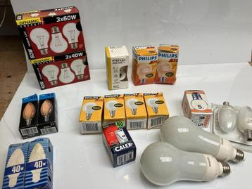 Diverse gloeilampen   beschikbaar voor biedingen