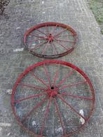 2 oude metalen wagenwielen - decoratie, Ophalen