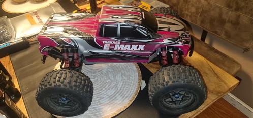Traxxas emaxx 6s, Hobby en Vrije tijd, Modelbouw | Radiografisch | Auto's, Gebruikt, Auto offroad, Elektro, Ophalen of Verzenden