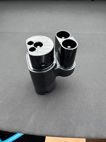 Tesla CCS adapter voor Model S/X beschikbaar voor biedingen