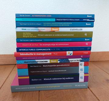 Studieboeken hbo-verpleegkunde z.g.a.n. beschikbaar voor biedingen