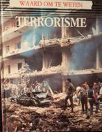 Christopher Coker. - Terrorisme - Waard om te weten, Gelezen, Christopher Coker, Maatschappij en Samenleving, Ophalen of Verzenden