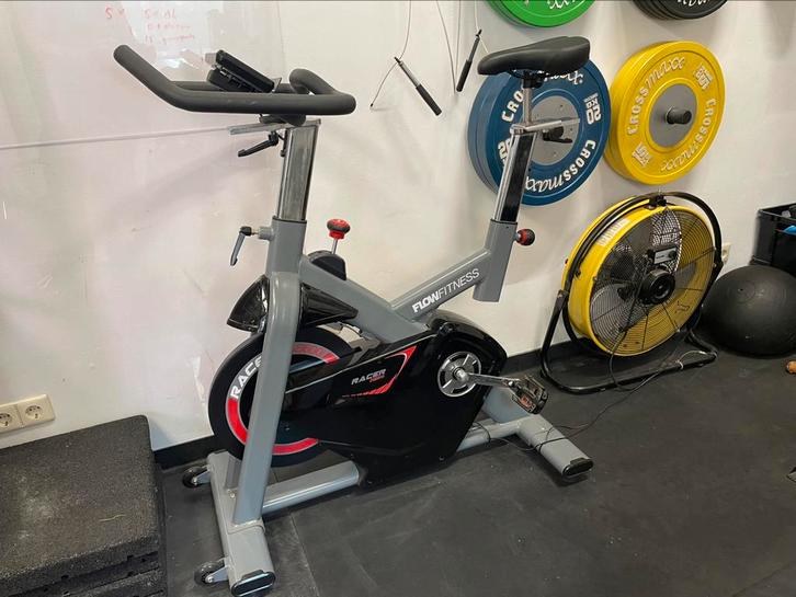 FlowFitness RacerDSB600i / Spinningbike, Sport en Fitness, Fitnessmaterialen, Zo goed als nieuw, Overige typen, Ophalen