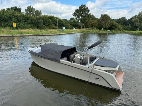SLOEP VERKOPEN? MAASSOEP/ MAXIMA/PRIMEUR/MEERSOEP/CORSIVA, Watersport en Boten, Sloepen, Zo goed als nieuw, 10 tot 30 pk, 3 tot 6 meter
