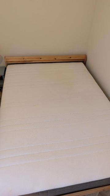 IKEA Bed and mattress 140x200 - afbeelding 7