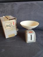 Vintage keukenweegschaal, Minder dan 10 kg, Keukenweegschaal, 1 tot 500 gram, Ophalen of Verzenden