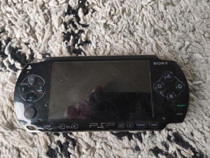 PSP 1000 met GTA Vice City Stories, Spelcomputers en Games, Games | Sony PlayStation Portable, Gebruikt, Avontuur en Actie, 1 speler