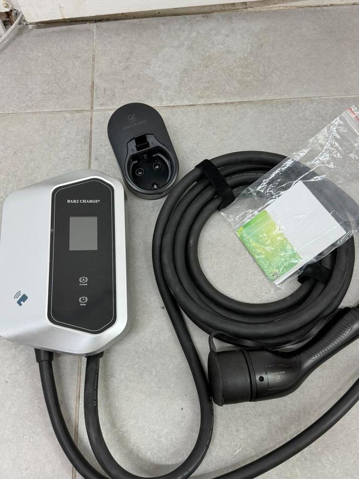 Bar2Charge Laadpaal 22 kW 3 Fase Type 2 Smartlife App 5 M, Auto diversen, Laadpalen, Zo goed als nieuw, Laadpaal, Ophalen of Verzenden
