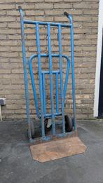 IJzeren steekwagen met massieve banden, Doe-het-zelf en Verbouw, 100 liter of meer, Ophalen, Gebruikt, Steekwagen