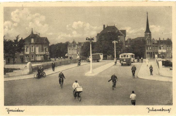 IJmuiden - Julianabrug - vrachtwagen bus - 1936 gelopen, Verzamelen, Ansichtkaarten | Nederland, Ongelopen, Noord-Holland, Voor 1920