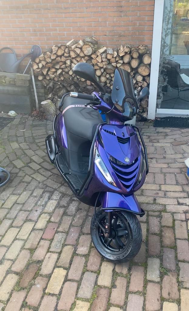 Zip 172cc, Fietsen en Brommers, Scooters | Piaggio, Zo goed als nieuw, Zip, Maximaal 45 km/u, Tweetakt, Ophalen