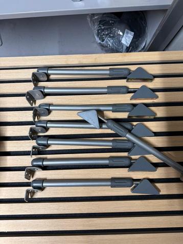 AXA telescopische pomp-uitzetijzers raamuitzetters 8 stuks beschikbaar voor biedingen